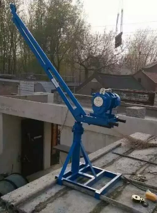 樓房上料吊運機給內(nèi)蒙古房屋除雪工作帶來便利